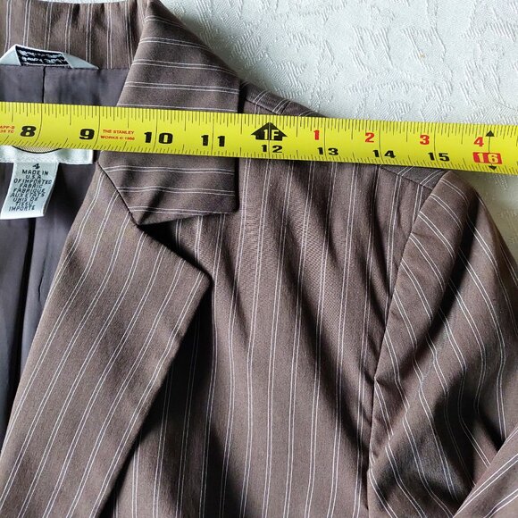 Talbots Brown Pinstripe Stretch Italian Fabric Pants Suits, Size 4 - Picture 5 of 14